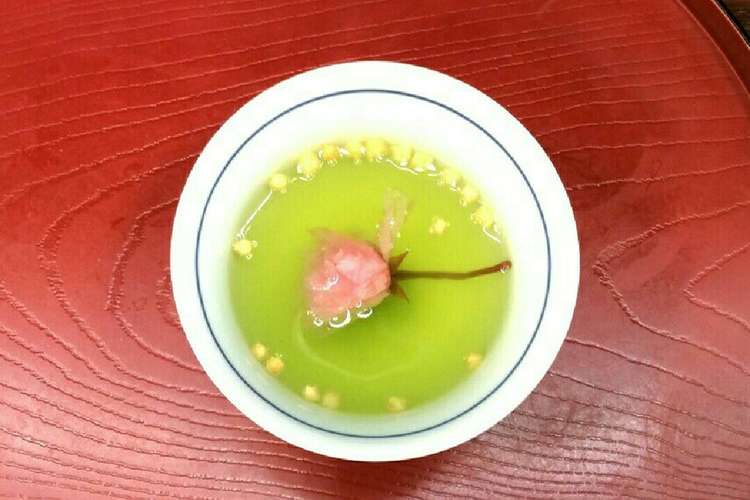 桜の塩漬け入り緑茶 レシピ 作り方 By Mayamimo クックパッド 簡単おいしいみんなのレシピが357万品
