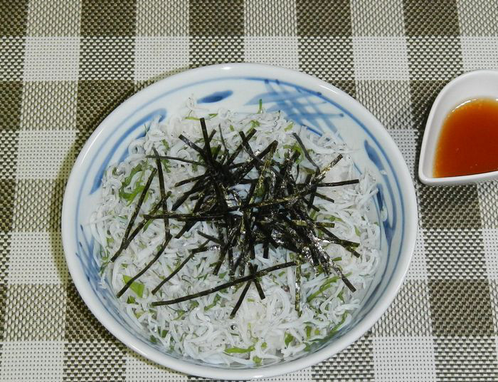 釜揚げ風しらす丼の画像