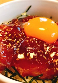 カツオの甘辛韓国風丼