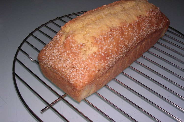 ごまたっぷり簡単パウンドケーキ レシピ 作り方 By ライムグリーンポトス クックパッド 簡単おいしいみんなのレシピが372万品