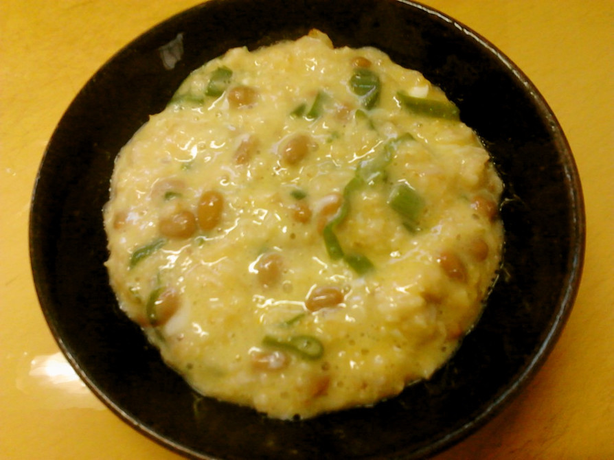 簡単朝食昼食　オートミールで納豆卵雑炊風の画像