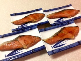 シャケ ちょっぴり甘いみりん風味