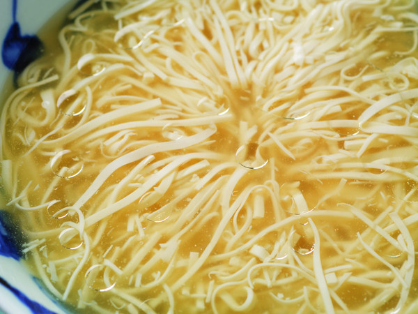 細切り豆腐のスープ(文思豆腐)