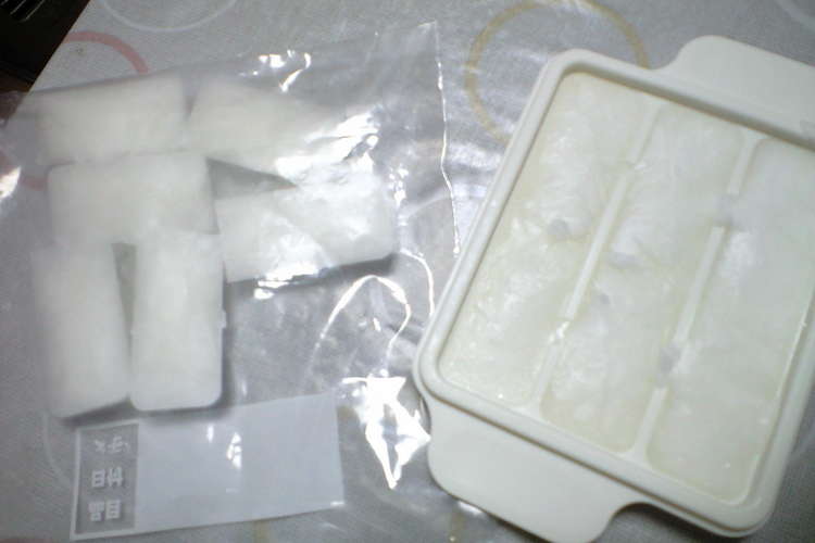 離乳食 冷凍保存 おかゆ レシピ 作り方 By ３人ママあーさん クックパッド 簡単おいしいみんなのレシピが360万品