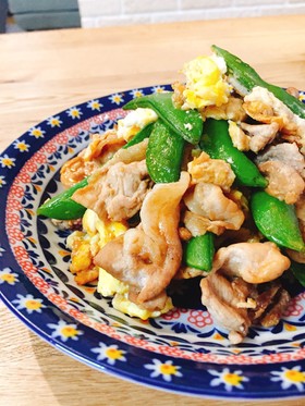 スナップエンドウと豚肉のオイスター炒め