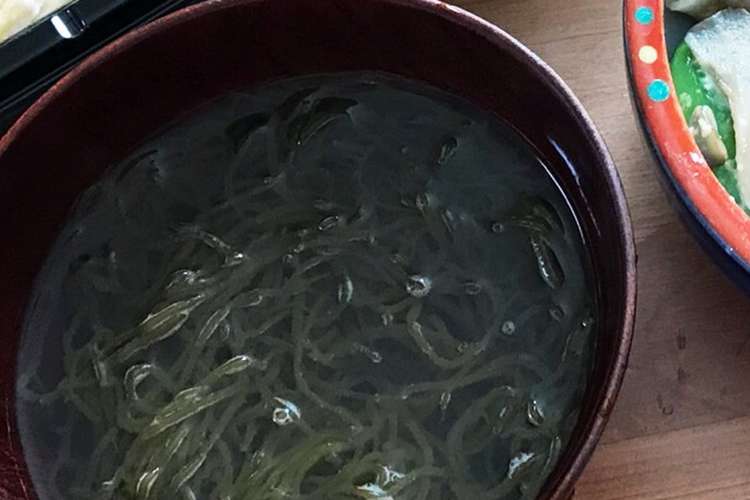 もずくスープは沖縄そばの元 レシピ 作り方 By Ku Pa クックパッド 簡単おいしいみんなのレシピが353万品
