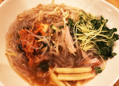 覚書 韓国冷麺の写真