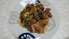 猪肉とふきのとうの味噌炒め