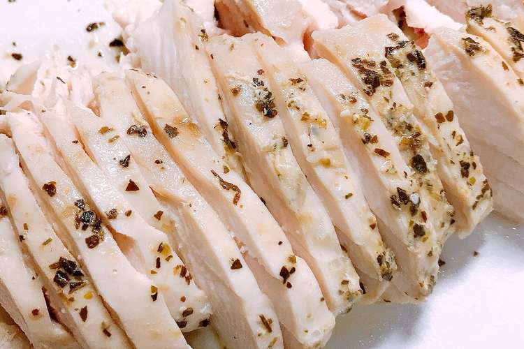 放っておくだけ しっとりサラダチキン レシピ 作り方 By 食いしん坊家族の台所 クックパッド 簡単おいしいみんなのレシピが375万品