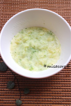 m中期離乳食☆じゃがいもと青のりミルク煮