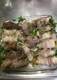 豚バラと牛肉のお野菜巻き。