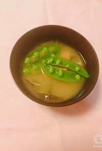 ☆スナップエンドウ☆＋で春のお味噌汁