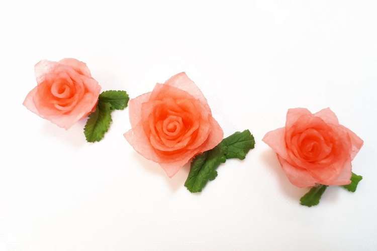 酢大根で薔薇作り レシピ 作り方 By Naｰno クックパッド 簡単おいしいみんなのレシピが371万品