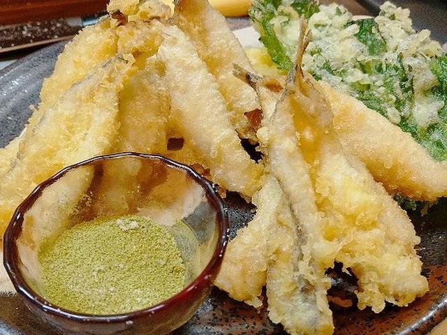 メヒカリの天ぷら レシピ 作り方 By とっしーたいちょー クックパッド