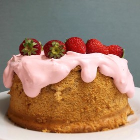 ふわふわ♪いちごのシフォンケーキ