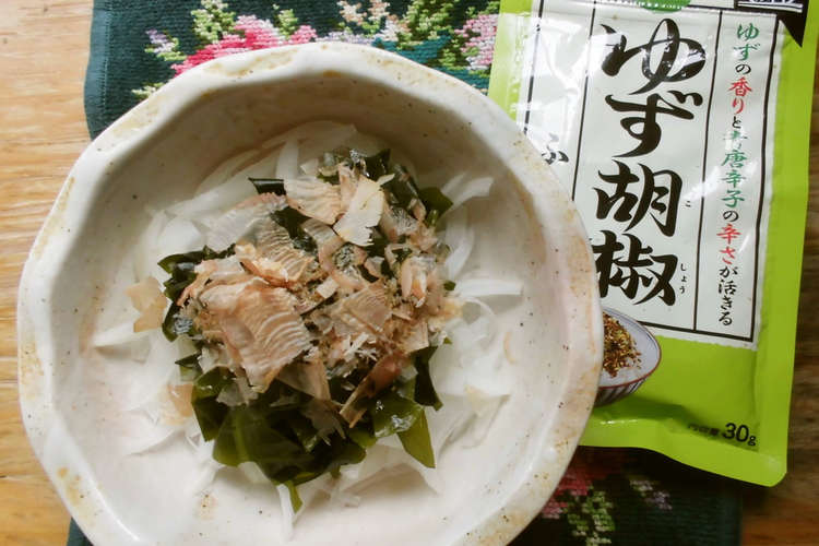 新玉とワカメのサラダをふりかけで でした レシピ 作り方 By 花時計咲いた クックパッド 簡単おいしいみんなのレシピが354万品