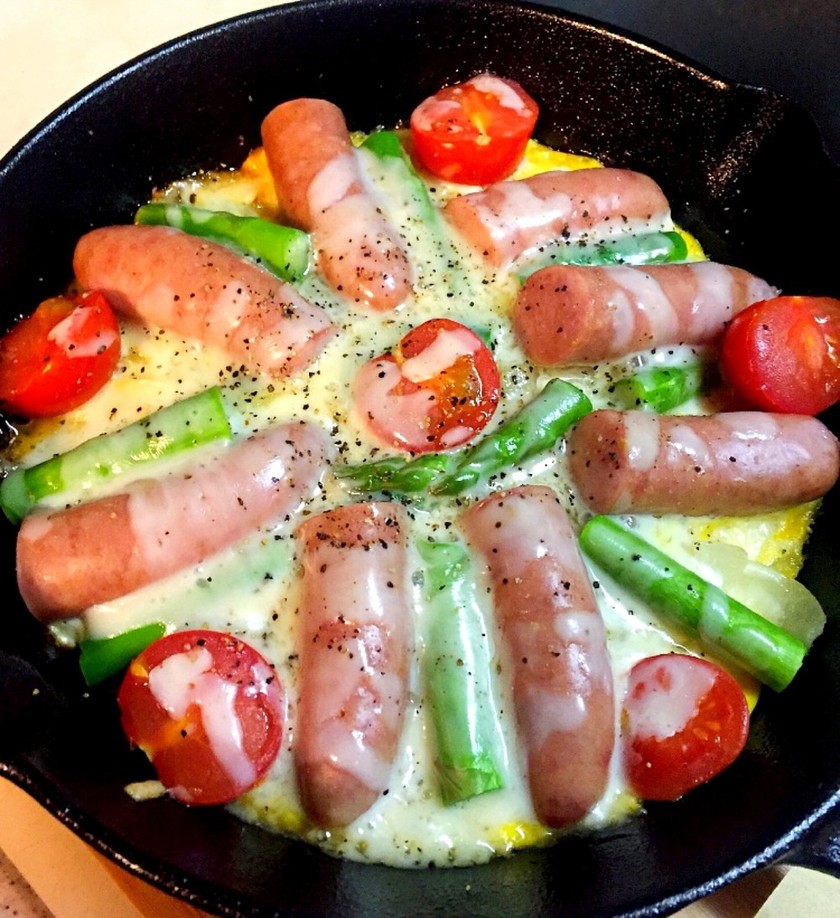 ターキーソーセージと野菜のスキレットのレシピ