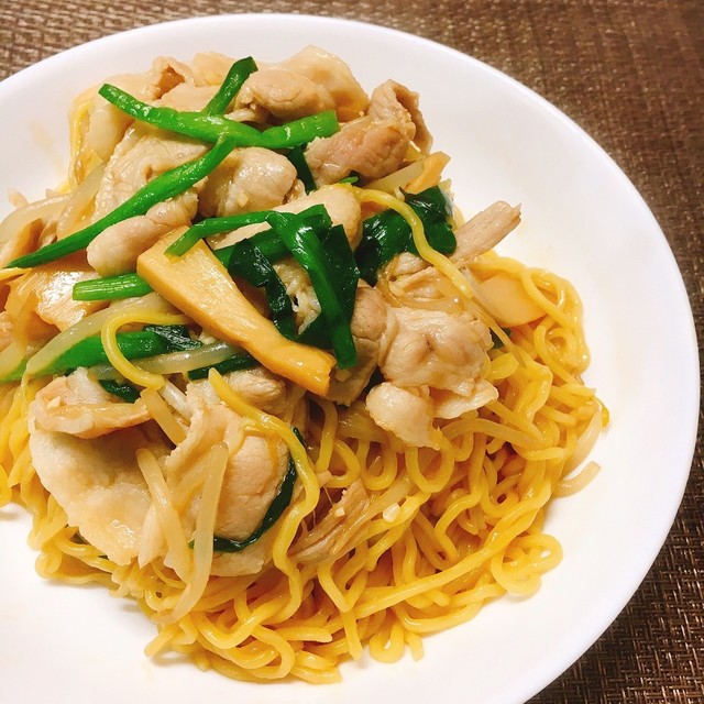 市販のスープと生麺で 焼きラーメン レシピ 作り方 By 主夫のれしぴ クックパッド 簡単おいしいみんなのレシピが352万品