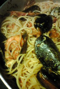 海鮮鍋の残りでスパゲッティ