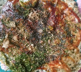 よもぎ、タンポポの葉タップリのお好み焼き