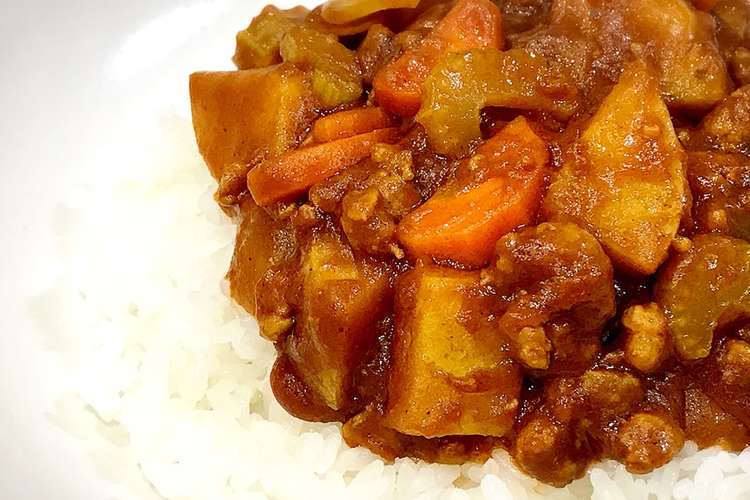 新じゃがと粗挽き肉のカレー 時短 絶品 レシピ 作り方 By ぴーたーくん クックパッド 簡単おいしいみんなのレシピが352万品