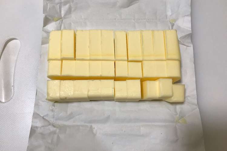 簡単 手を汚さないバターの切り方 レシピ 作り方 By みーなん81 クックパッド 簡単おいしいみんなのレシピが360万品
