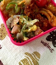 簡単お弁当にも!!しめじ魚肉ソ卵炒めの写真