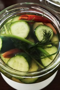 ポーランドのソーセージとディルのピクルスディップのレシピ