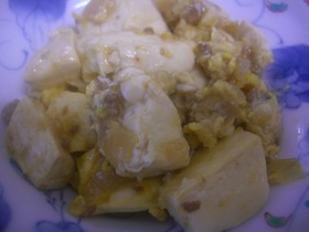 お弁当にも丼にも☆麻婆豆腐の卵とじ