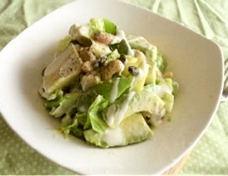 【健康】春キャベツとアボカドのサラダの画像