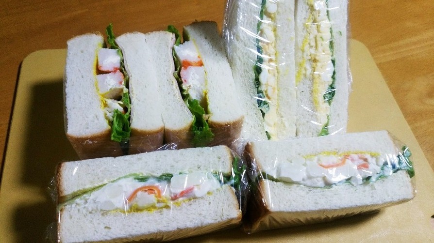 ｺﾝﾋﾞﾆ材料で簡単サンドイッチの画像
