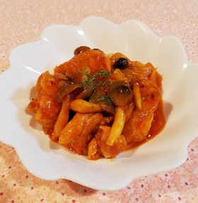 野菜ジュースで♡鶏肉とキノコの簡単煮込み