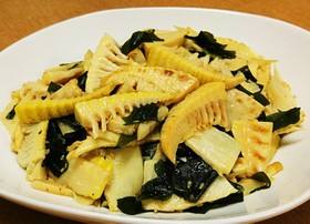 簡単!大量消費に☆筍とワカメの中華炒め