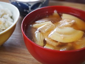 ツナ缶でコクのある筍汁