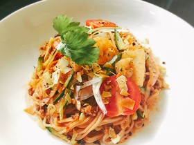 ふるるビビン麺で簡単人気のヤムウンセン