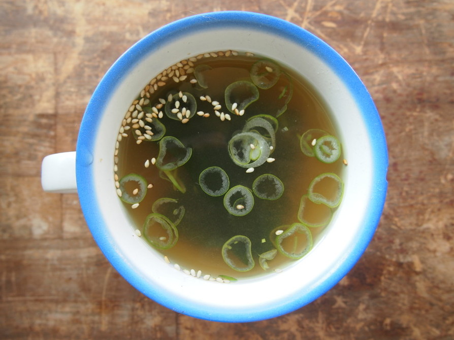わかめの梅昆布茶スープの画像