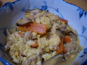 卵でふわふわ~、ご飯もすすむ炒り豆腐