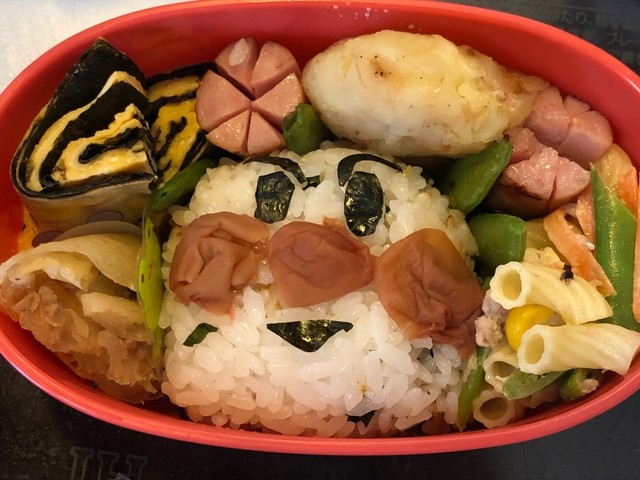 2歳 アンパンマン 弁当 キャラ弁 レシピ 作り方 By まなぴママ クックパッド 簡単おいしいみんなのレシピが351万品