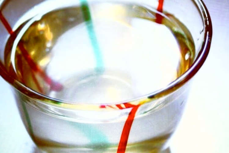 究極にシンプル 体がうるおう水のゼリー