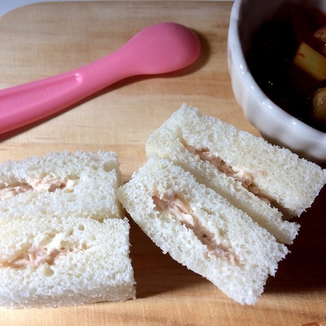 離乳食完了期 幼児食 手づかみツナサンド レシピ 作り方 By 管理栄養士tomo クックパッド 簡単おいしいみんなのレシピが360万品 離乳食完了期 幼児食 手づかみツナサンド レシピ 作り方 By 管理栄養士tomo クックパッド 簡単おいしいみんなのレシピが360万品