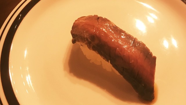 和牛ローストビーフの肉寿司 レシピ 作り方 By うまいあれ クックパッド