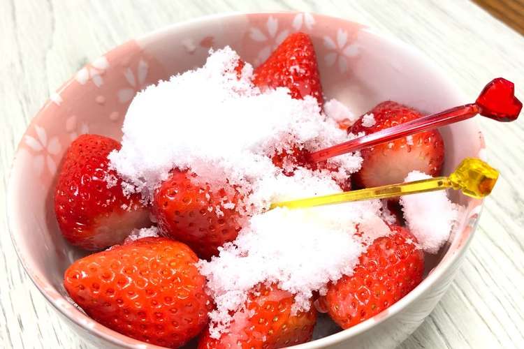 苺に砂糖 私の苺の食べ方 レシピ 作り方 By もえちゃんはは クックパッド 簡単おいしいみんなのレシピが367万品