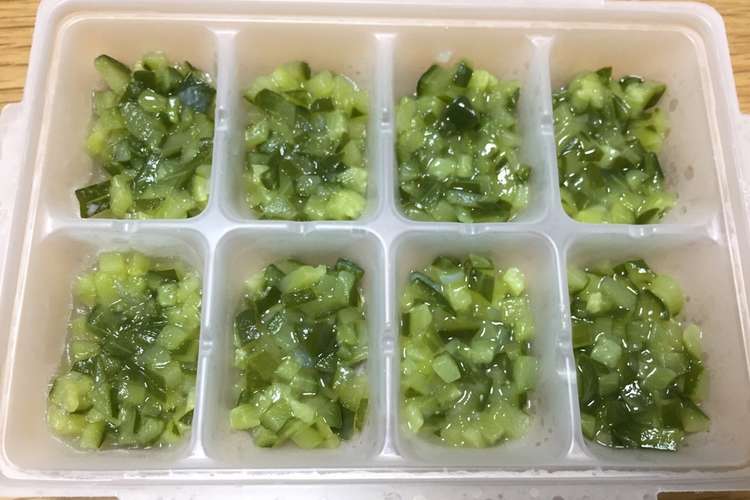 離乳食初 中期 きゅうりのだし煮 レシピ 作り方 By 料理ニガテ系女子 クックパッド 簡単おいしいみんなのレシピが360万品