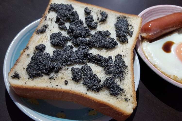 すりゴマで簡単 トースト用のゴマペースト レシピ 作り方 By 椎名忍 クックパッド 簡単おいしいみんなのレシピが352万品