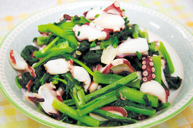 青菜とタコのにんにく炒め