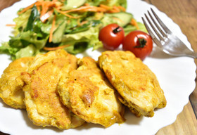 やわらか鶏胸肉のカレーピカタ
