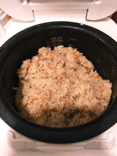 ツナと油揚げの炊き込みご飯(千代の一番)の写真