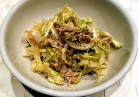 ❁新玉葱と春キャベツのツナサラダ❁
