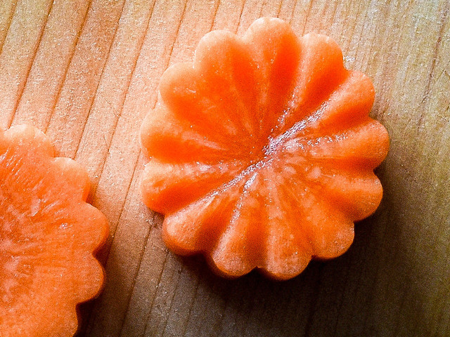 人参の飾り切り 菊 超簡単 お弁当に レシピ 作り方 By みずか クックパッド 簡単おいしいみんなのレシピが360万品 人参の飾り切り 菊 超簡単 お弁当に レシピ 作り方 By みずか クックパッド 簡単おいしいみんなのレシピが360万品