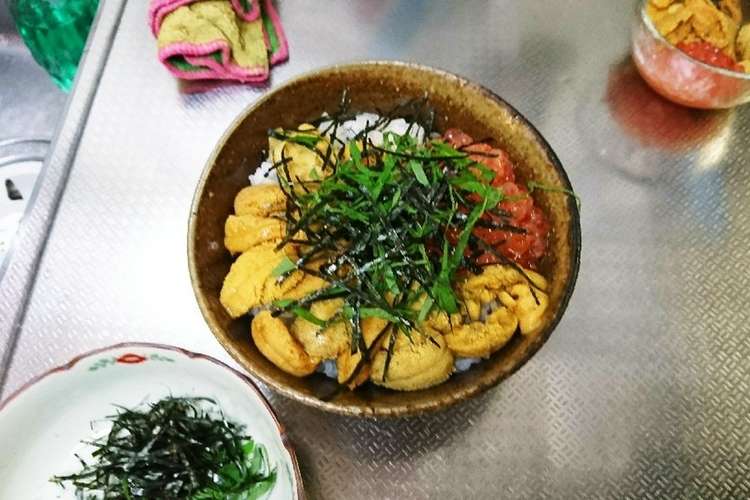 超簡単うまうま雲丹いくら卵黄乗せ三色丼 レシピ 作り方 By ぺトロ クックパッド 簡単おいしいみんなのレシピが364万品